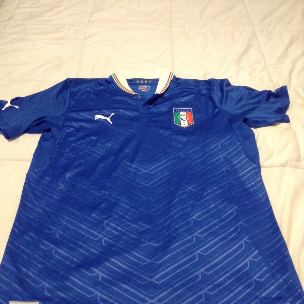 Men's Puma Soccer Jersey